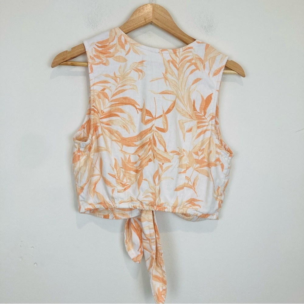 Abercrombie & Fitch pale orange floral linen blend tie front sleeveless crop top - Picture 4 of 5